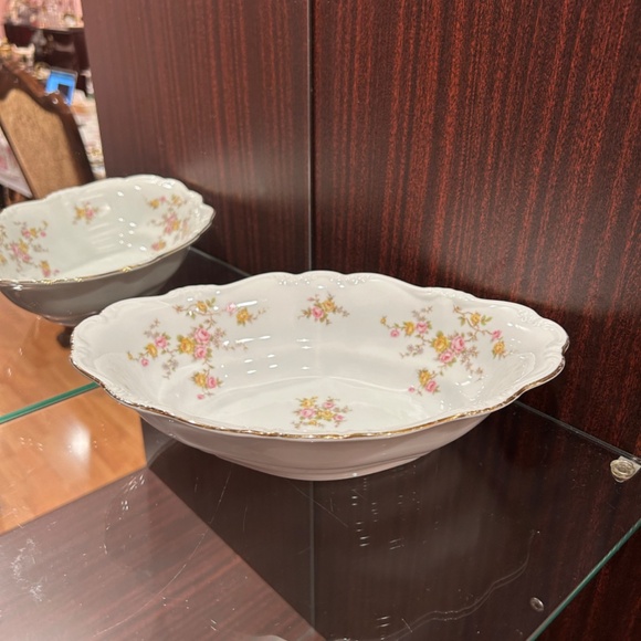 Johann Haviland MICHELE Oval Vegetable Bowl 10.75" Long 7.5" Wide 2.5" High - Picture 4 of 12